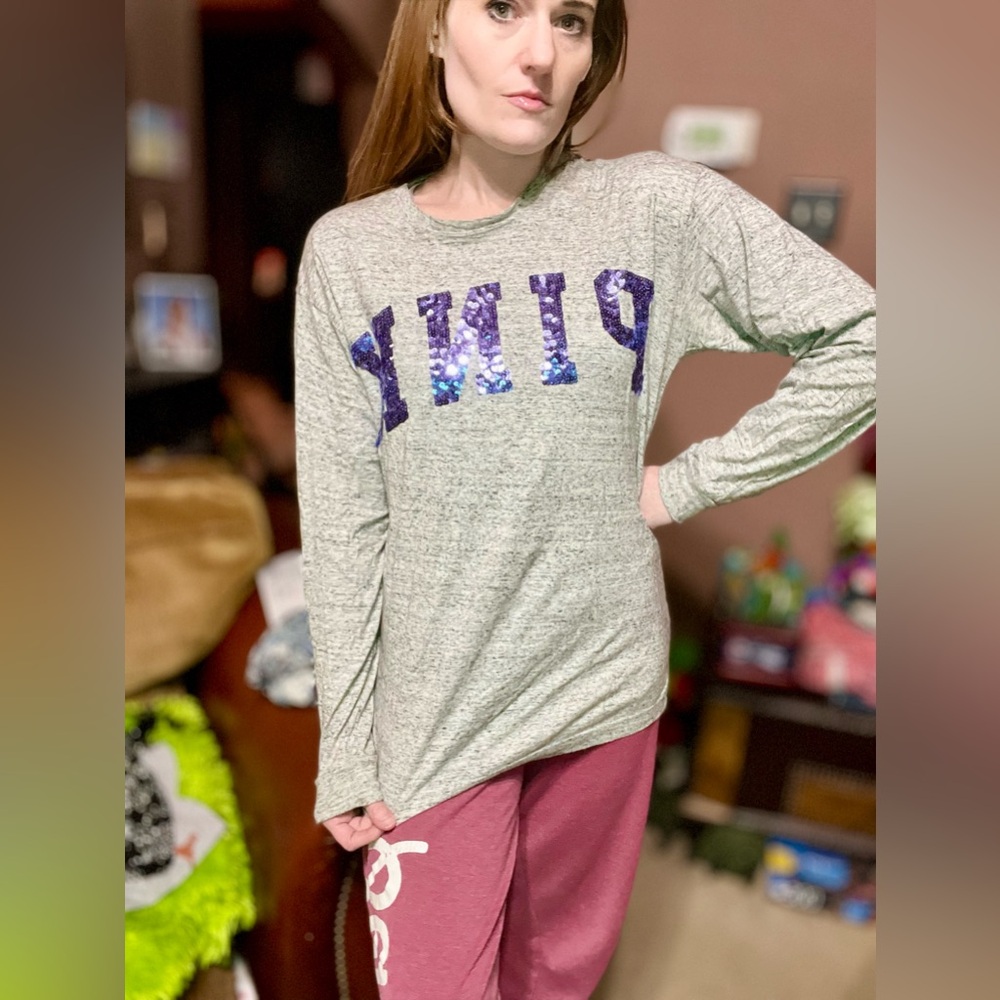 PINK Victoria's Secret Gray Long Sleeve Tee - Picture 1 of 7